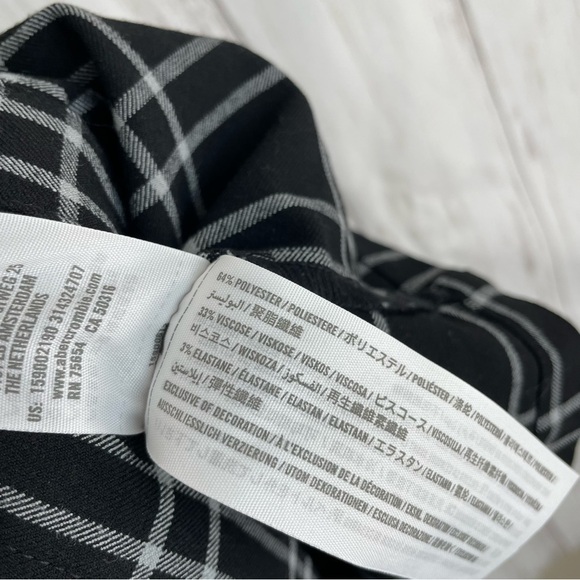 Abercrombie & Fitch black and white plaid belted dress Small - Picture 4 of 5